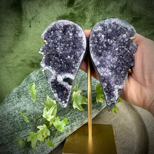 Carved Amethyst Wings