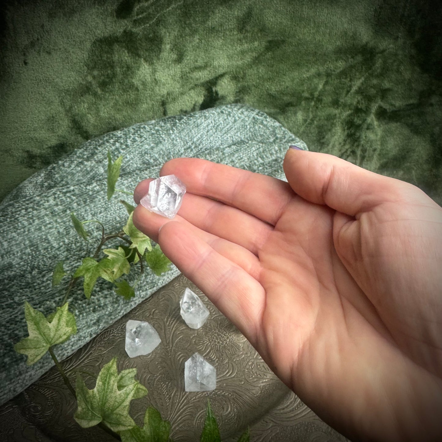 Apophylite Points