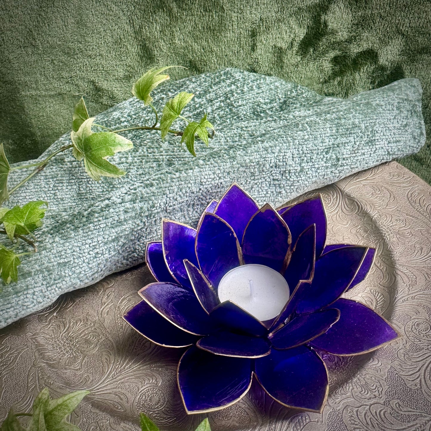 Purple Lotus Candle Holder – Capiz Shell (Crown Chakra)