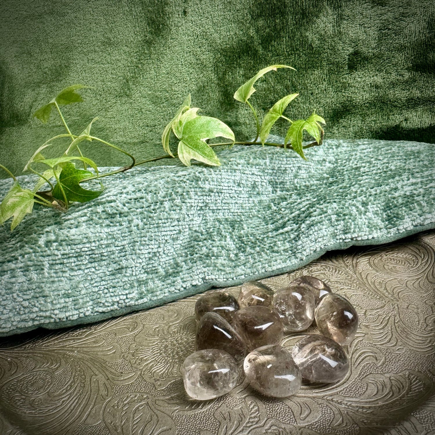 Polished Crystals & Tumblestones