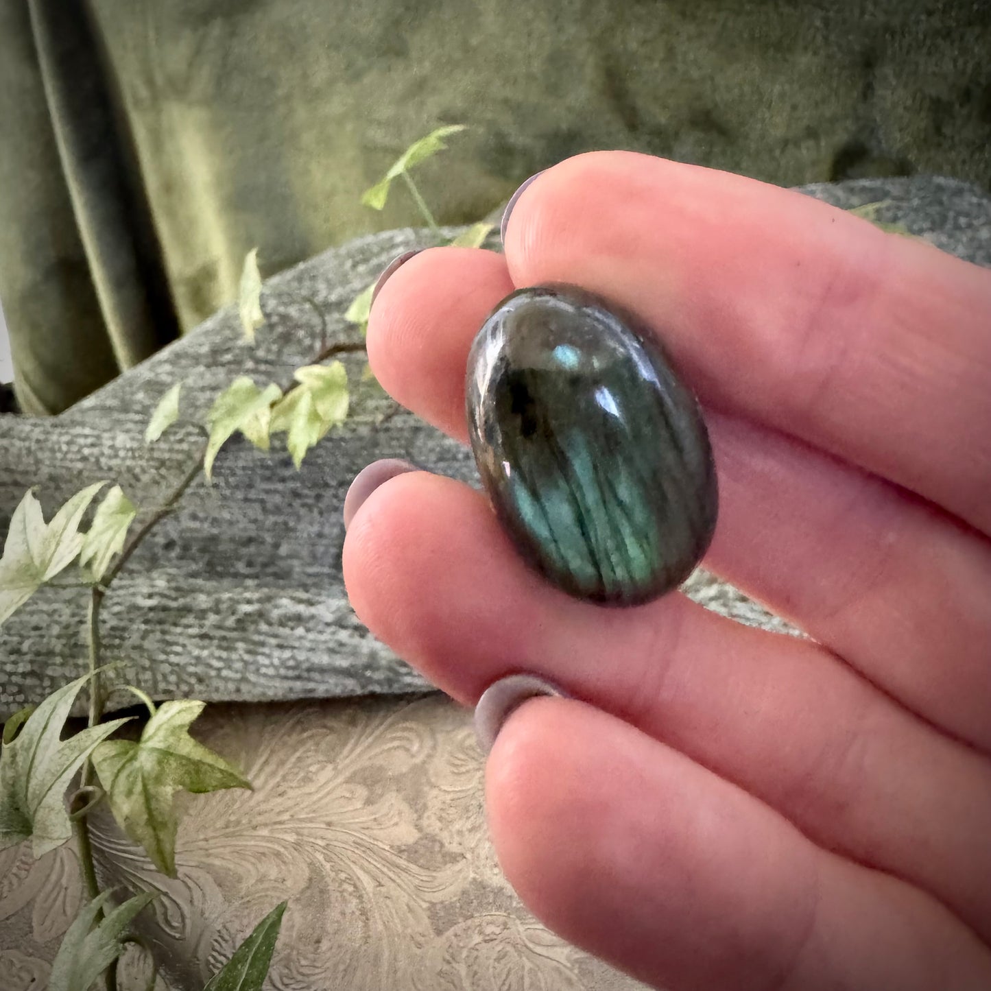 Labradorite Egg