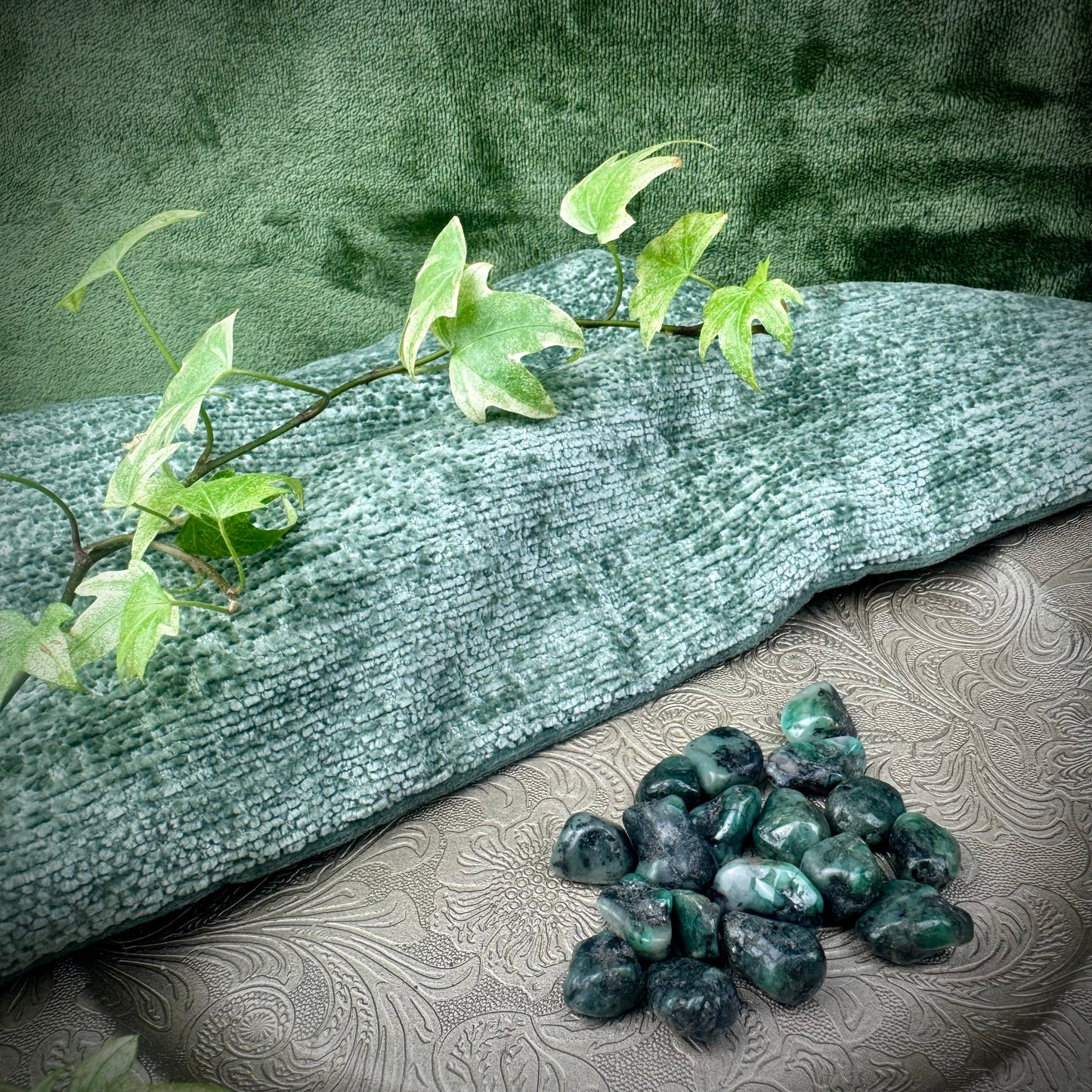 Emerald Tumblestones