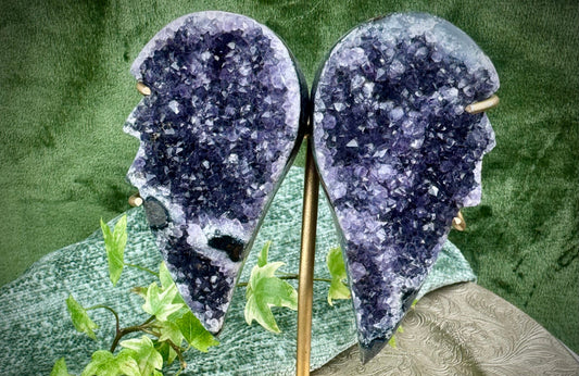 Carved Amethyst Wings