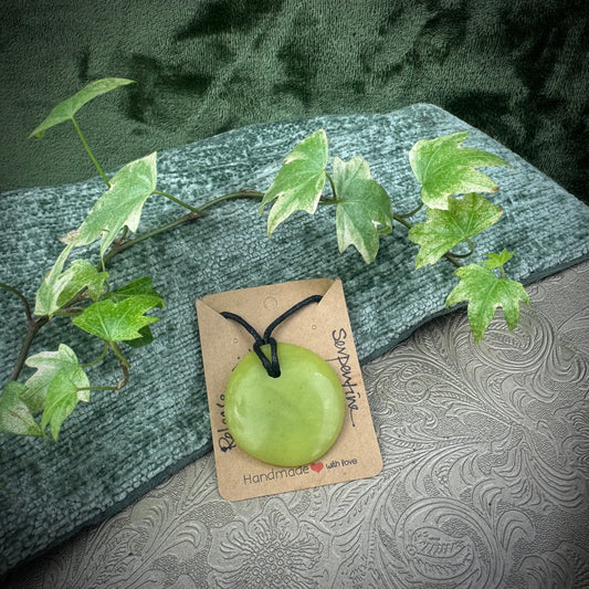 Serpentine Polished Palmstone Crystal Necklace